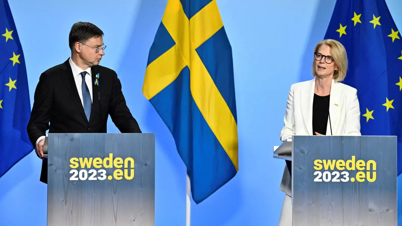 European Commission Executive Vice President Valdis Dombrovskis and Swedish Finance Minister Elisabeth Svantesson attend a news conference in Marsta