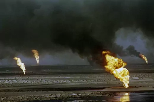View of the Greater Burgan oil field in Southern Kuwait set ablaze by Iraqi soldiers.