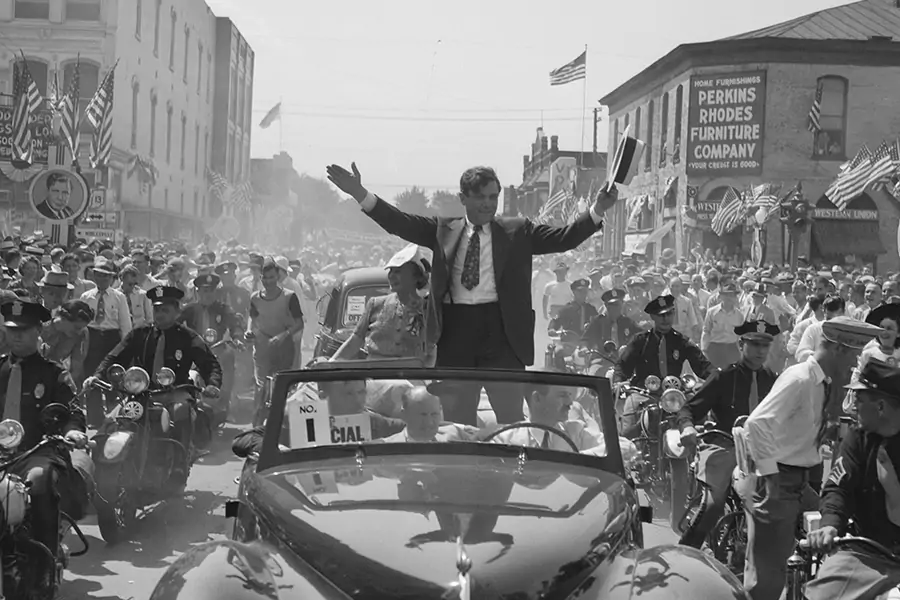 Wendell Willkie waves to the crowd on his arrival for the ceremonies attending formal notification of his nomination by the Republican party as their candidate in the 1940 U.S. presidential election. 