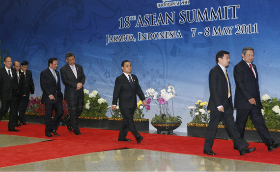 ASEAN leaders walk after they held a retreat at the 18th ASEAN Summit in Jakarta May 8, 2011.