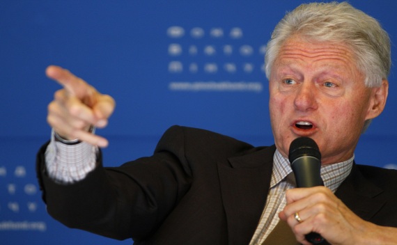  Former U.S. President Bill Clinton speaks to students during his public lecture at the Diplomatic Academy in Kiev on April 4, 2010 (Courtesy Reuters/Konstantin Chernichkin).