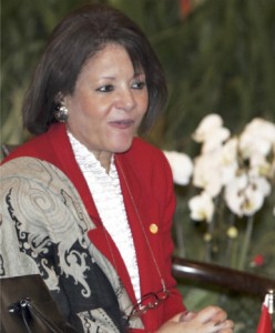 Egypt’s Minister of International Cooperation Fayza Abu El-Naga before signing a trade agreement during the Developing Eight (D-8) summit on the Indonesian island of Bali May 13, 2006. (Beawiharta: Reuters)