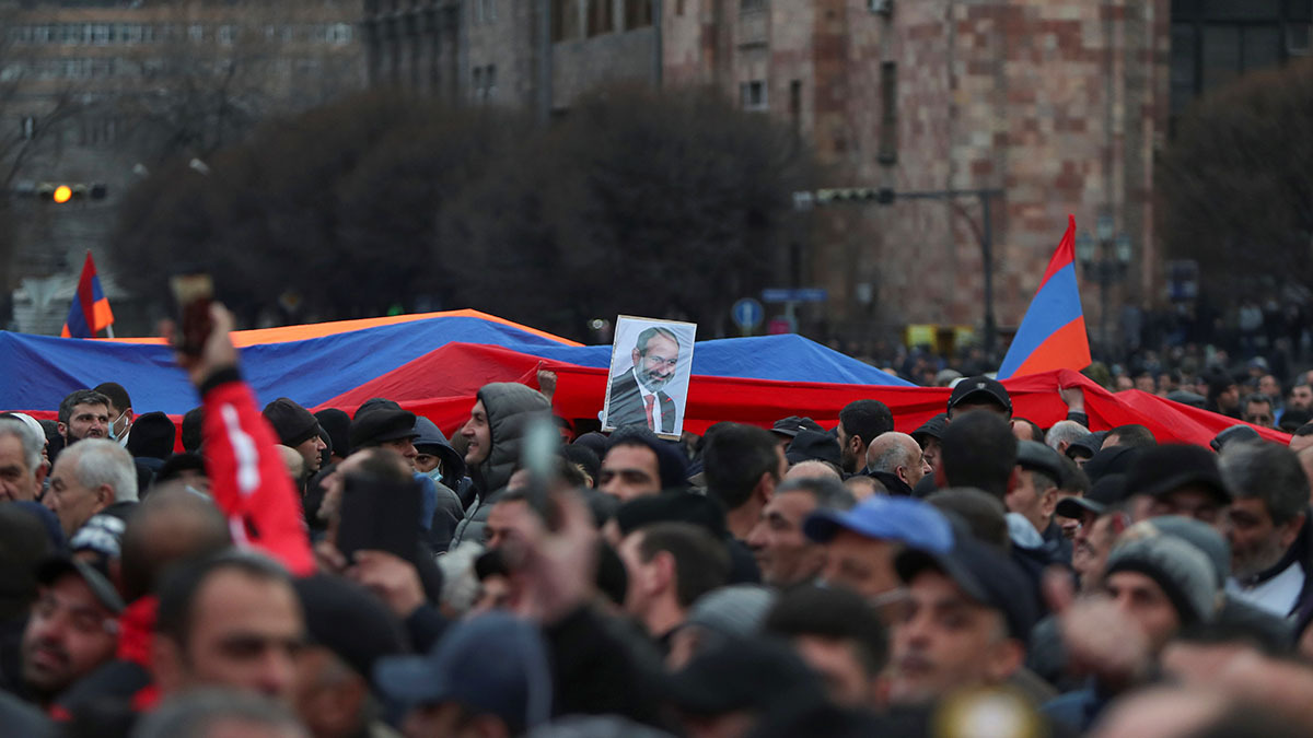 Armenia protests: Russia appears to back old regime as uncertainty grows  over future government, The Independent