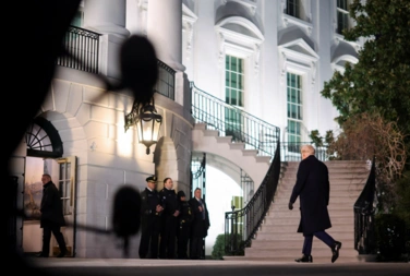 Trump Enters White House 