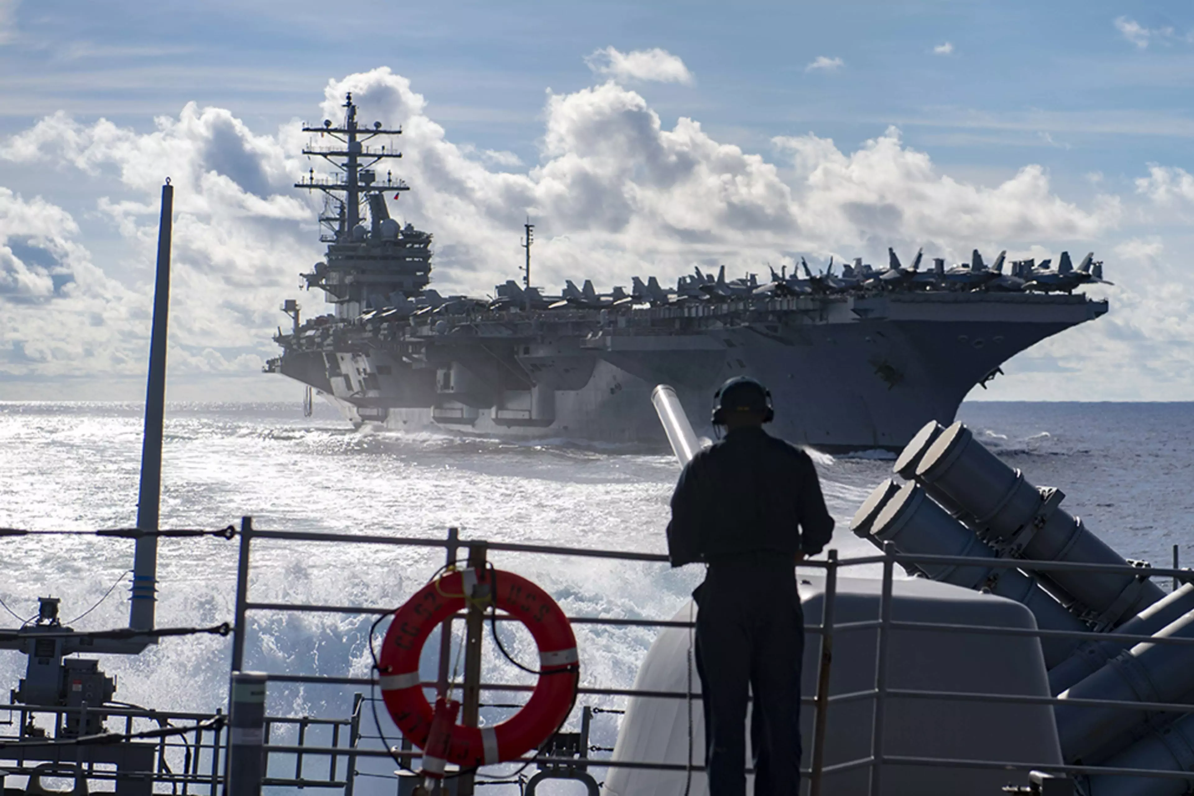 USS Chancellorsville amid a replenishment-at-sea with the aircraft carrier USS Ronald Reagan. 
