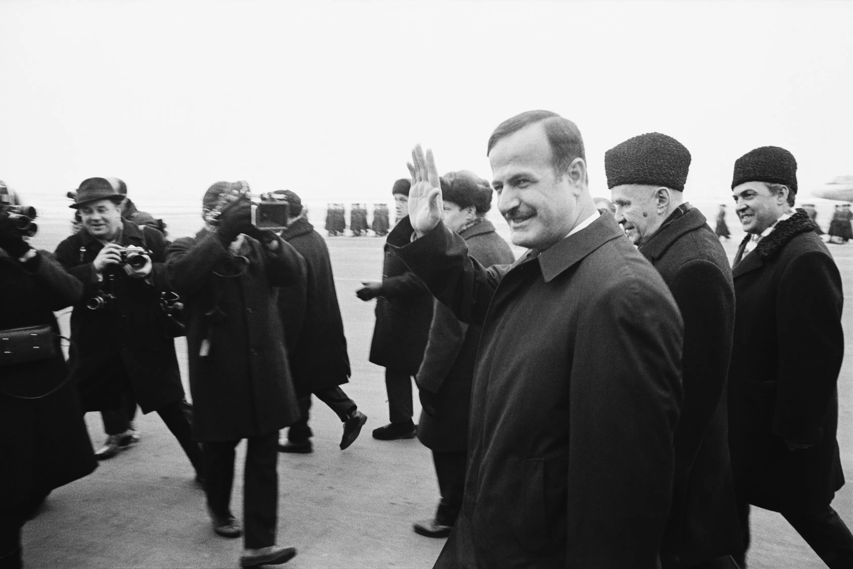 Hafez al-Assad es recibido en Moscú por el primer ministro soviético Alexei Kosygin en 1971.