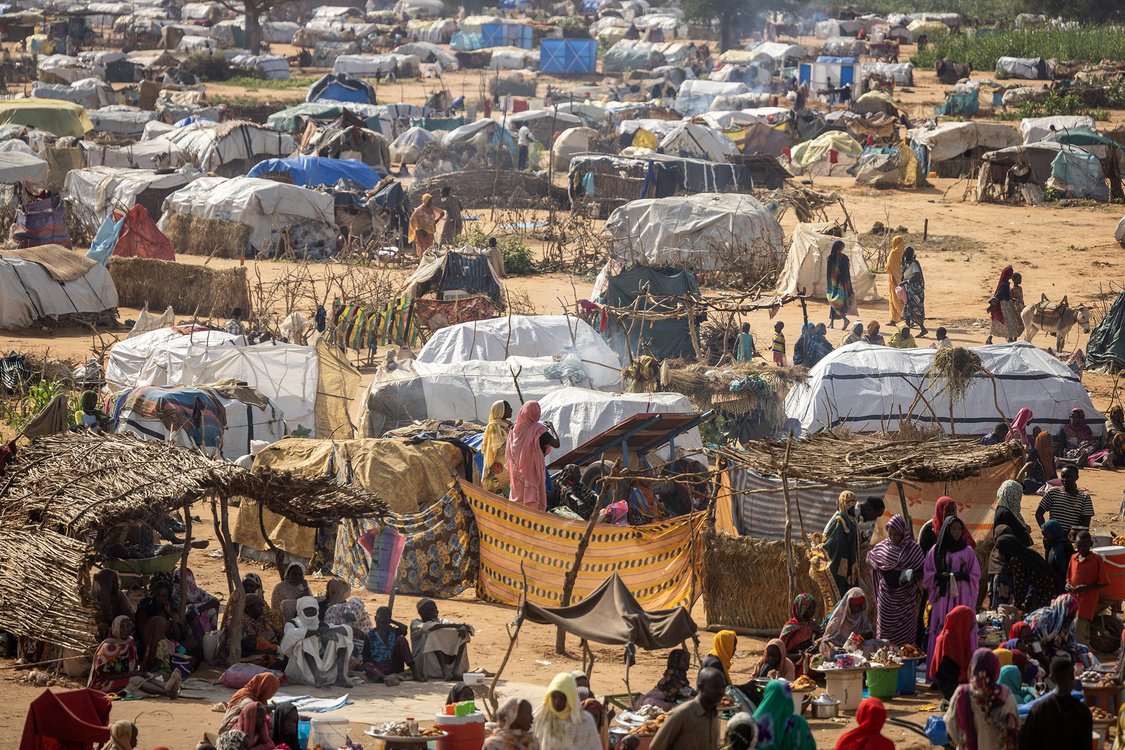 Hundreds of thousands of refugees are seen in camp in Darfur.