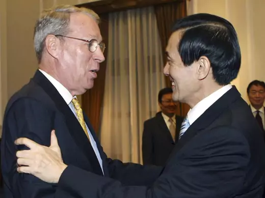 AIT Chairman Raymond Burghardt greets Taiwan President Ma Ying-jeou at the Presidential Office in Taipei.