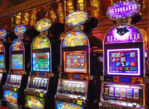 A row of slot machines. (Courtesy / Flickr)