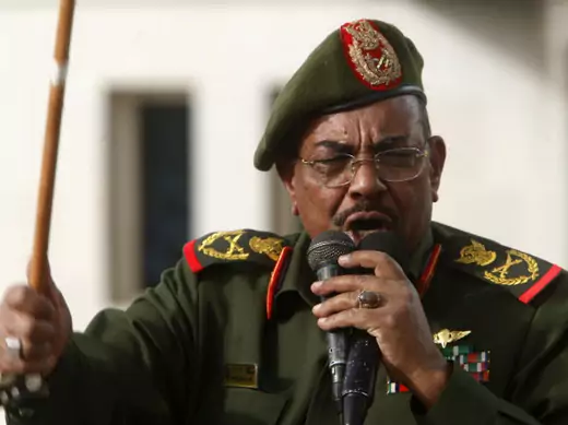 Sudanese President Omar Hassan al-Bashir addresses supporters after receiving victory greetings at the Defence Ministry, in Khartoum April 20, 2012. 