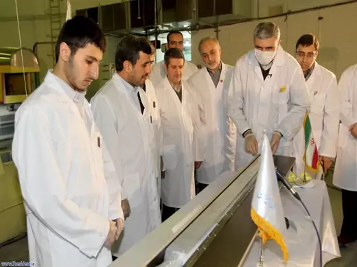 Ahmadinejad lab tour