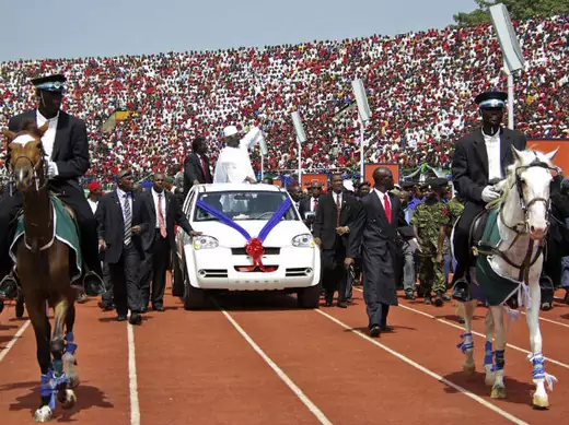 Sierra Leone's President Bai Koroma's motorcade goes around the national stadium before his inauguration ceremony in Freetown 15/11/2007.