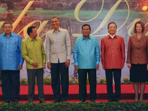U.S. President Barack Obama smiles as he poses for a photo with (L-R) Indonesia's President Susilo Bambang Yudhoyono, Brunei's Sultan Hassanal Bolkiah, Cambodia's Prime Minister Hun Sen, China's Premier Wen Jiabao, and Australian Prime Minister Julia Gillard at the 21st ASEAN and East Asia summits in Phnom Penh on November 19, 2012.