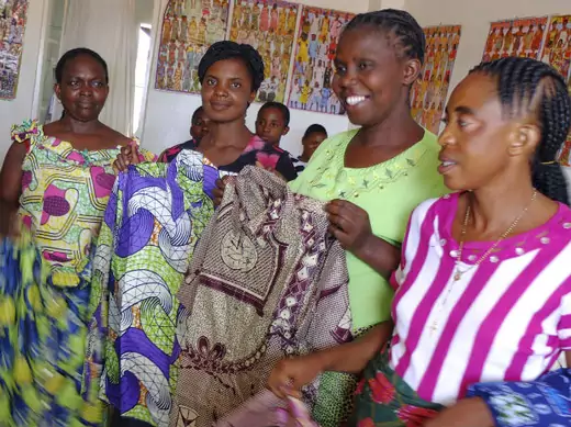 Democratic-Republic-Congo-female-women-entrepreneur-sewing-circle-entrepreneurship-poverty-reduction