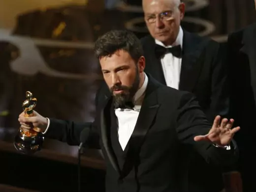 Director and producer Ben Affleck accepts the Oscar for best picture for "Argo" at the 85th Academy Awards in Hollywood, California, February 24, 2013.