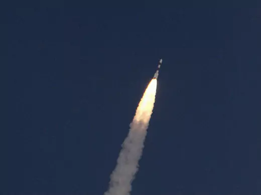 India launches a satellite carrying the Mars orbiter on November 5, 2013.