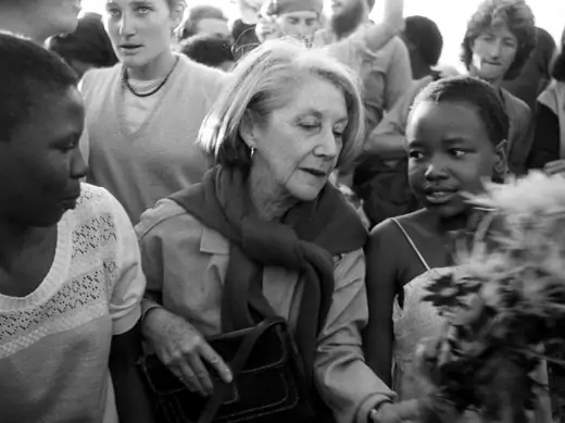 Novelist Nadine Gordimer was among about 300 white liberals who visited Alexandra, the black township near Johannesburg on May 18, 1986 to lay wreaths at the grave of victims of political unrest. (Reuters photographer/Courtesy Reuters)