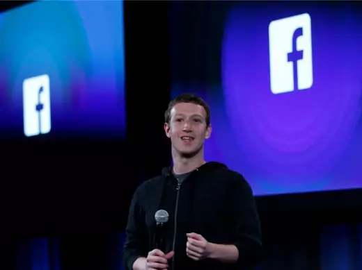 Mark Zuckerberg, Facebook's co-founder and chief executive speaks during a Facebook press event in Menlo Park, California, April 4, 2013. REUTERS/Robert Galbraith (UNITED STATES - Tags: BUSINESS SCIENCE TECHNOLOGY BUSINESS TELECOMS)