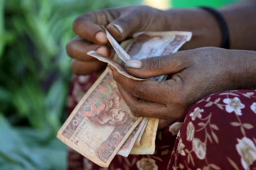 Ethiopia-women-Birr-money-market