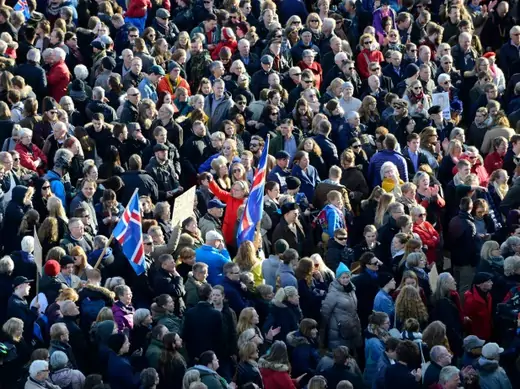 People demonstrate against Iceland's Prime Minister Sigmundur Gunnlaugsson in Reykjavik, Iceland on April 4, 2016 after a leak of documents by so-called Panama Papers stoked anger over his wife owning a tax haven-based company with large claims on the country's collapsed banks (Reuters/Stigtryggur Johannsson).