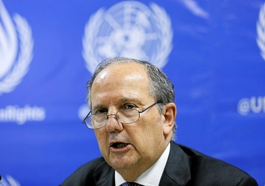 Juan E. Mendez, U.N. special rapporteur on torture and other cruel, inhuman or degrading treatment or punishment, attends a news conference in Colombo