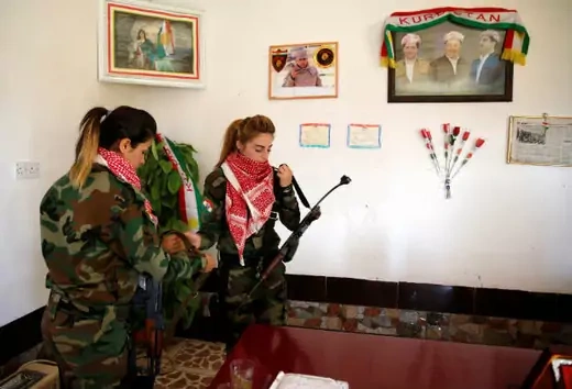 Women-Peshmerga_RTX2CSHH