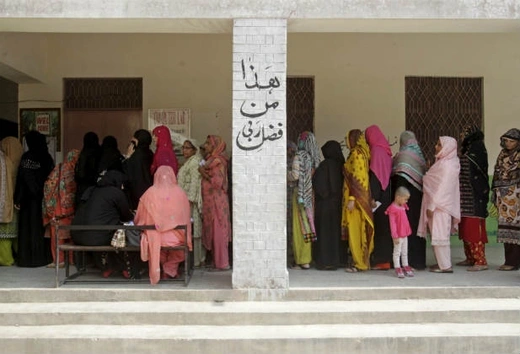Women-vote-Punjab_RTS3ZEH
