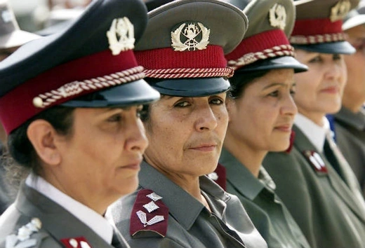 Afghna-policewomen_RTXLH90