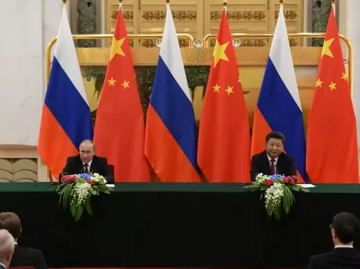 Despite attempts to signal a close relationship, Russia and China remain pretty far apart from each other. (Greg Baker/Reuters)