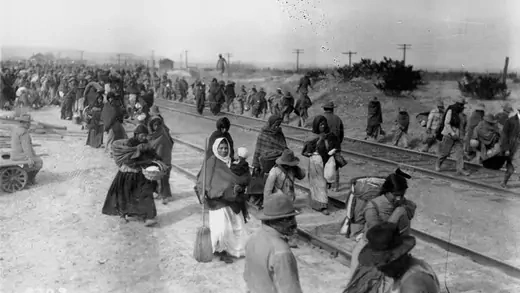 Mexican refugees on a railroad track in El Paso. El Paso Public Library/AP
