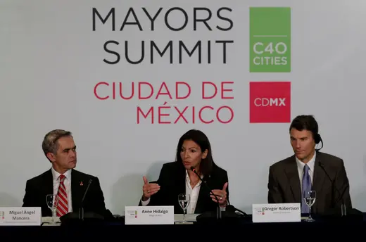 Paris Mayor Anne Hidalgo speaks next to Vancouver Mayor Gregor Robertson and Mexico City's Mayor Miguel Angel Mancera, during a news conference at the C40 Mayors Summit in Mexico City, on December 2, 2016. (Henry Romero/Reuters)