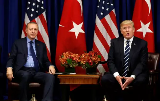 Trump meets with Erdogan