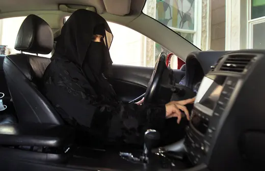 saudi woman