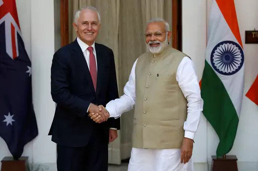 Australia’s Prime Minister Malcolm Turnbull (L) shakes hands with his Indian counterpart Narendra Modi during a photo opportunity ahead of their meeting at Hyderabad House in New Delhi, India April 10, 2017. Adnan Abidi/Reuters