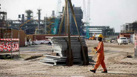 Nigeria-Construction-Dangote-Oil