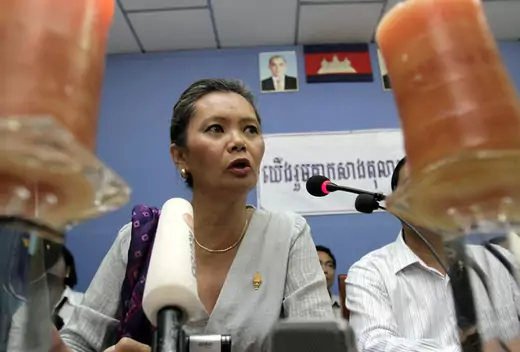 Cambodian opposition lawmaker Mu Sochua speaks during a news conference in Phnom Penh July 15, 2010.