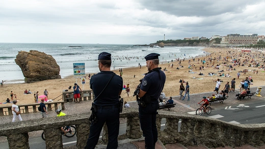 Police officers in Biarritz