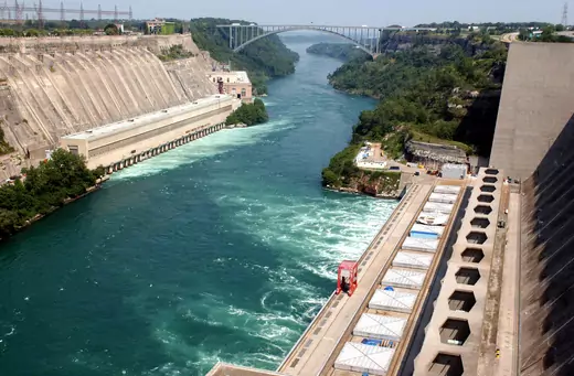 The Niagara River Gorge cuts through Ontario Hydro (L) and the Robert Moses Power Plant (R) at the United States-Canadian Border on August 15, 2003.