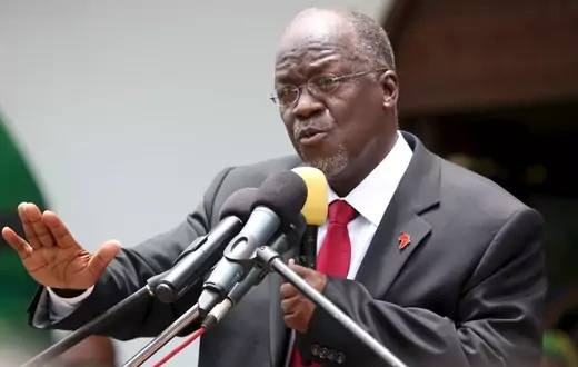 Tanzania's President John Magufuli addresses members of the ruling Chama Cha Mapinduzi Party (CCM) at the party's sub-head office on Lumumba road in Dar es Salaam, October 30, 2015.