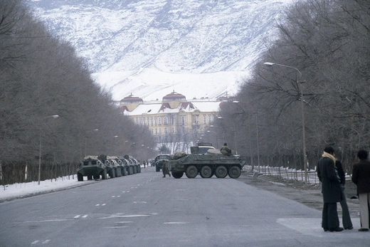 Photo showing Russian tanks in front of the Darulaman (Abode of Peace) Palace in Kabul.