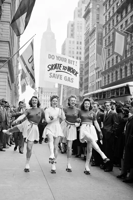 Four “Roller Vanities” of the Broadway campaign to save gas on New York's Fifth Avenue, 1942.