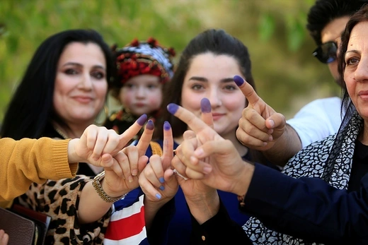 Kurdish women voting.
