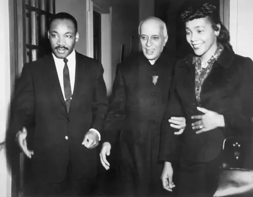 Indian Prime Minister Jawaharlal Nehru (C) is flanked by his guests, American civil rights leader Dr. Martin Luther King (L) and wife Coretta Scott King during a one-month visit to India.