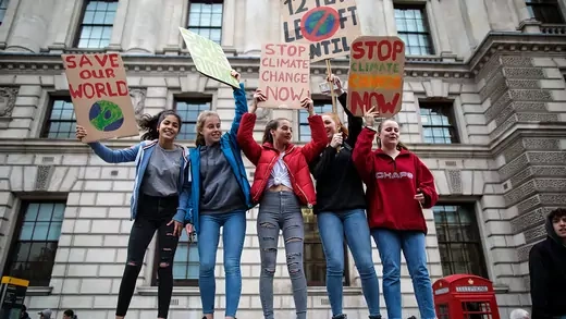 teens protesting climate change