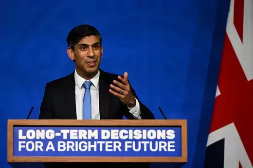 UK Prime Minister Rishi Sunak delivers a speech during a press conference on the net zero target, at the Downing Street Briefing Room in central Londonon September 20, 2023.