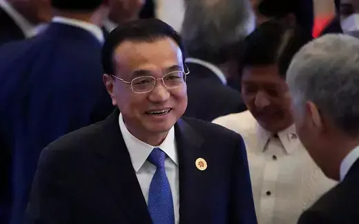Li Keqiang attends the ASEAN summit held in Phnom Penh, Cambodia November 11, 2022