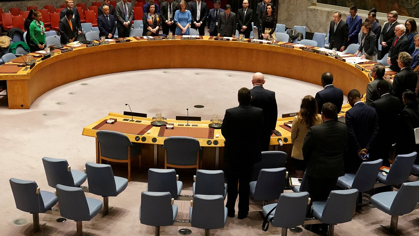 Совет безопасности оон государства. Заседание ООН 2004. Резолюции совета безопасности ООН 1540. Заседание Совбеза ООН. Хуссейн Совбез ООН.