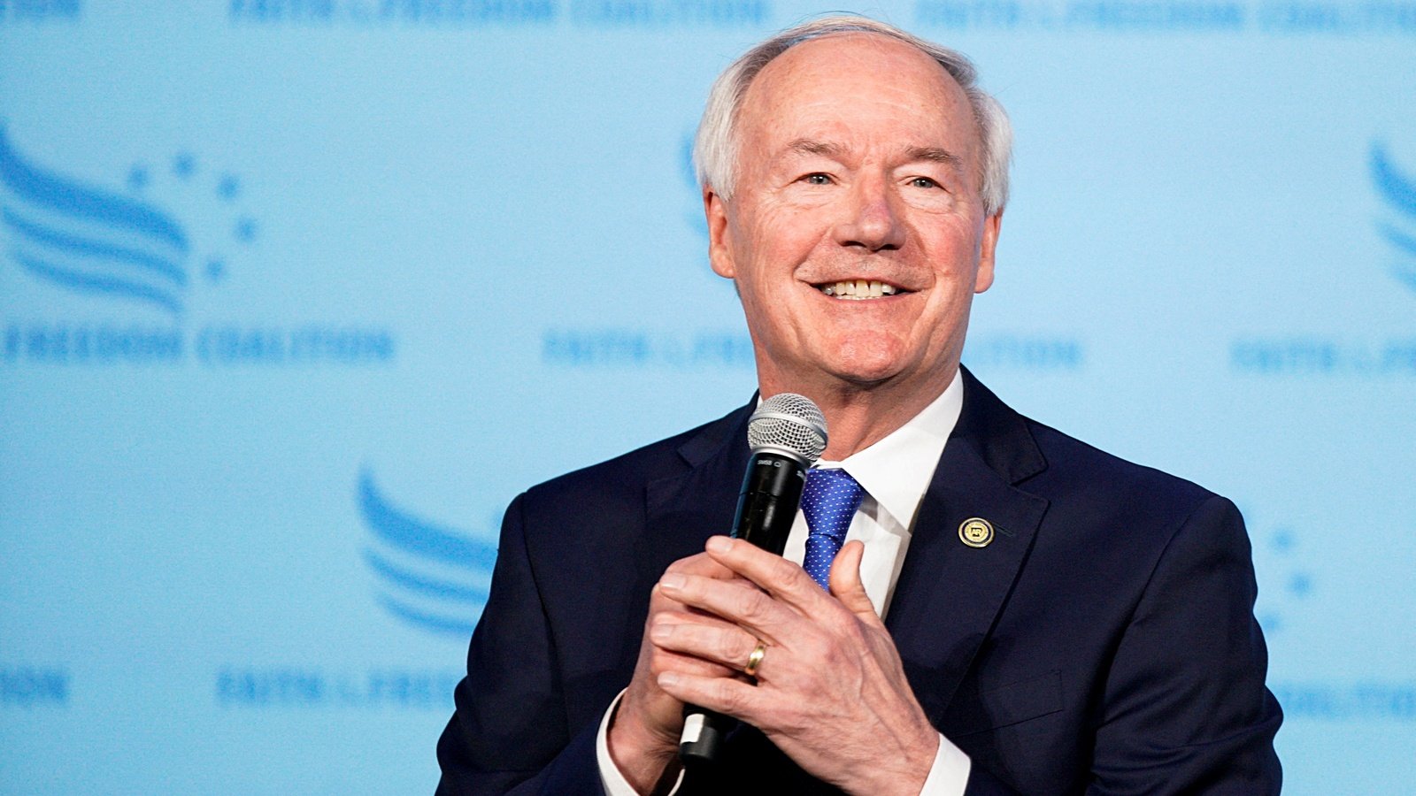 Meet Asa Hutchinson, Republican Presidential Candidate | Council on Foreign  Relations