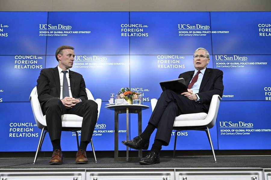 Image of Stephen J. Hadley and Jake Sullivan.