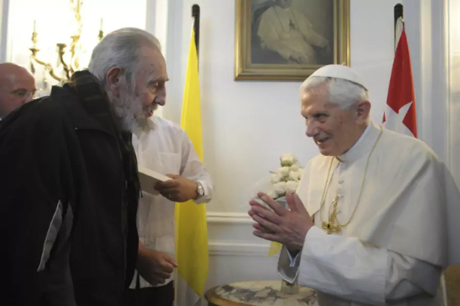 Pope Benedict XVI meets former Cuban leader Fidel Castro in Havana March 28, 2012. (Courtesy REUTERS/Osservatore Romano)